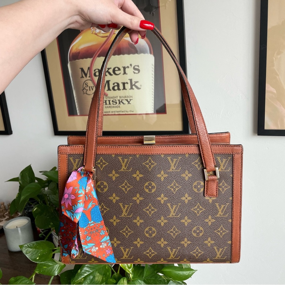 Vintage LV Sac Bavolet 👜